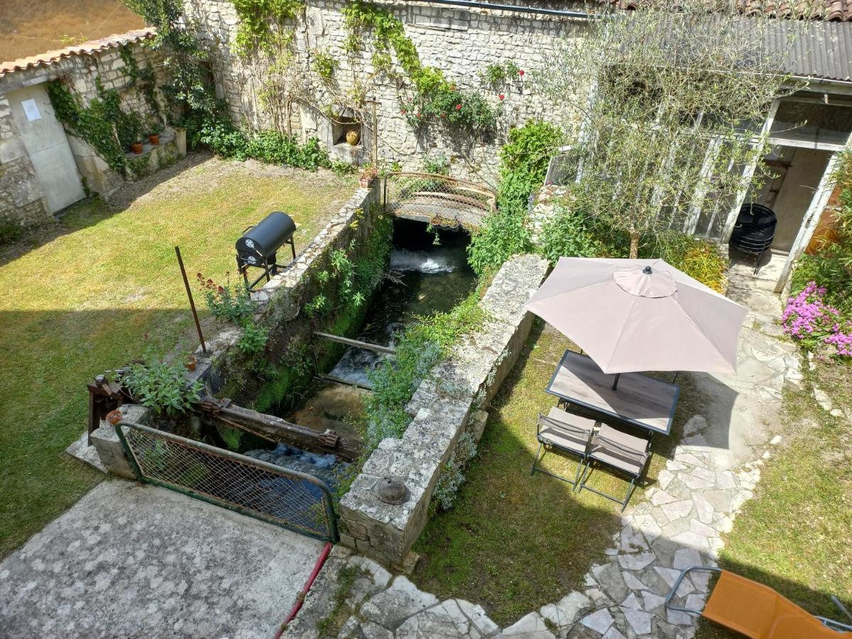Willa Le Moulin D'Errol Saint-Jean-dʼAngély Zewnętrze zdjęcie